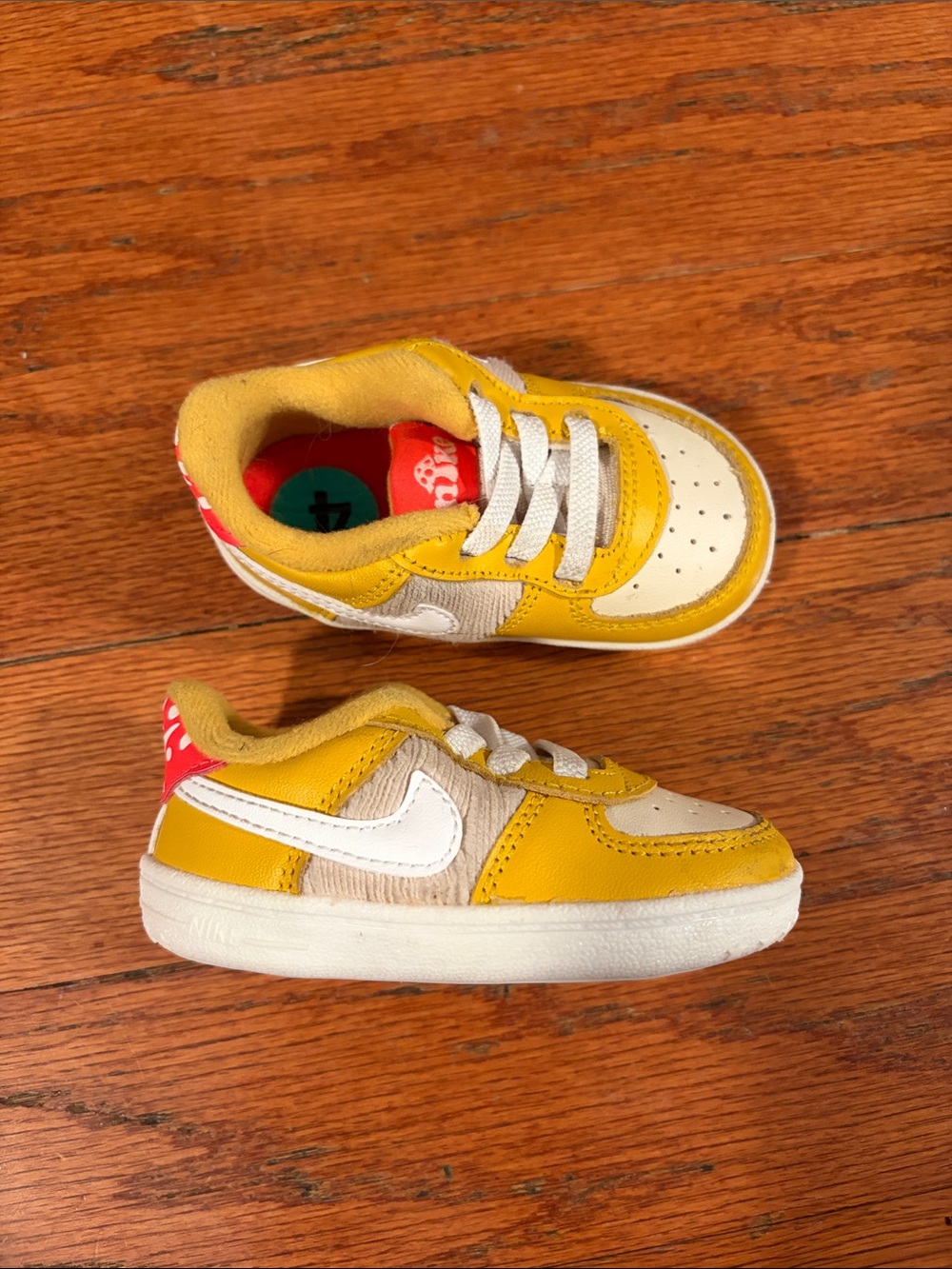 Nike Kids Yellow and White Low-Top Sneakers